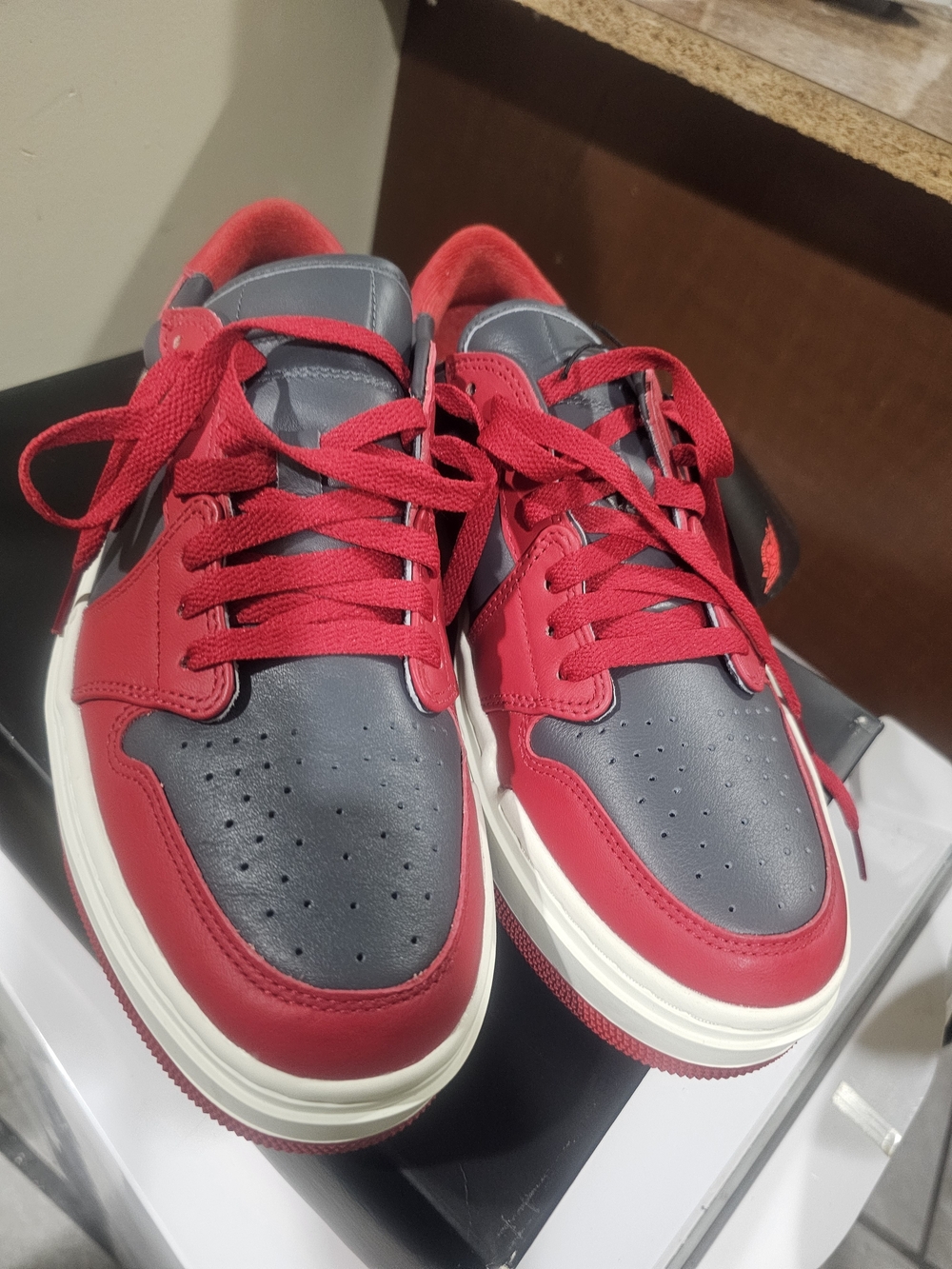 Jordan Box Label in Red, Black, White